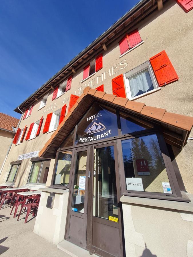 Hotel Des Cevennes Mezilhac Exterior photo